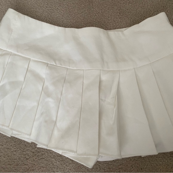 y2k white micro mini skort - Picture 2 of 2